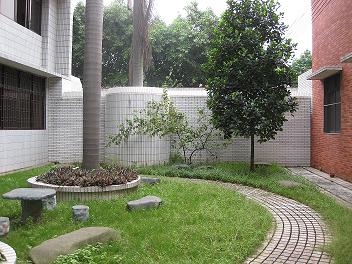 �ۺ�������С��԰